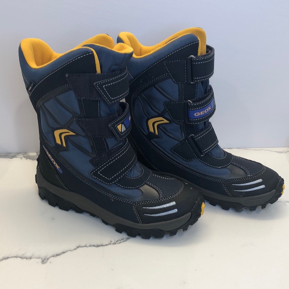 Blue/Orange Himalaya boots by Geox